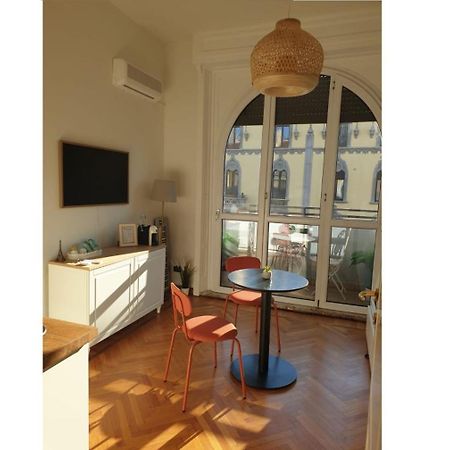 Elegante Monolocale - Pecchio 1930 Apartment Milan Bagian luar foto