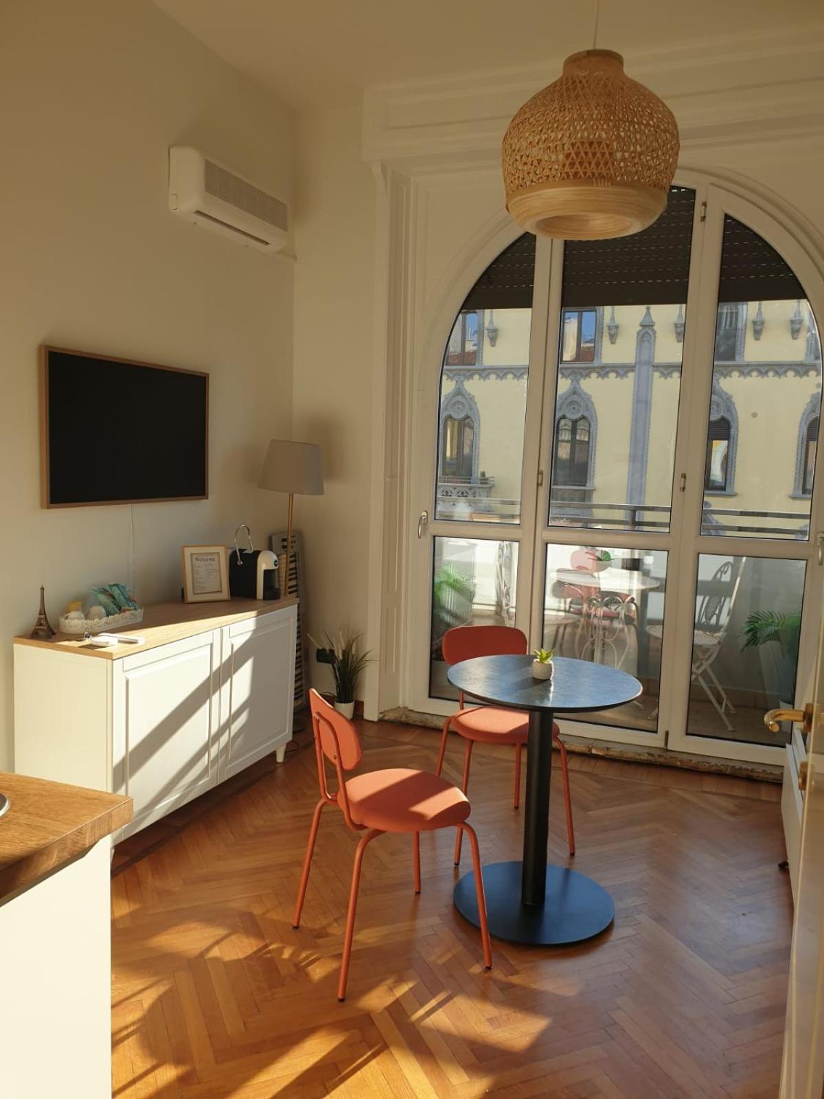 Elegante Monolocale - Pecchio 1930 Apartment Milan Bagian luar foto